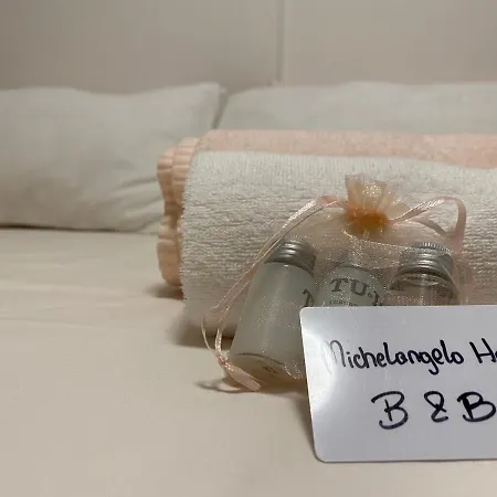 Bed & Breakfast Michelangelo House Trento